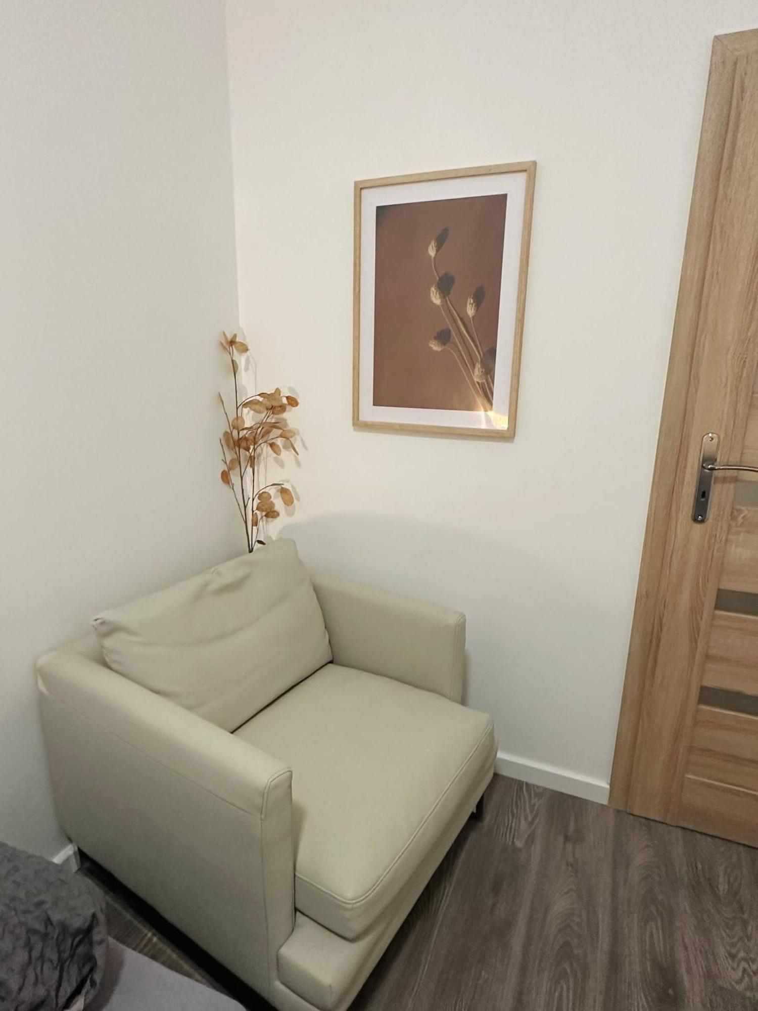 2Schlafenzimmer 5Betten Montuerwhonung Apartment Dusseldorf Exterior photo